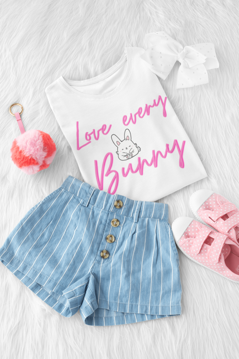 tkrekls "Love every bunny"