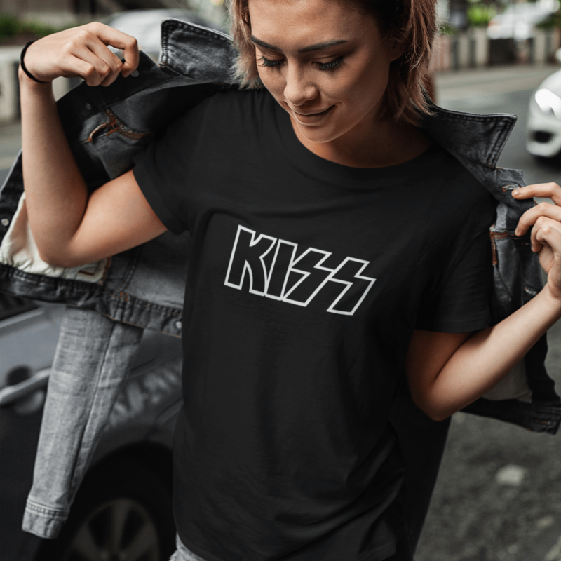 t-krekls ar apdruku “Kiss”, dāvana sievietei