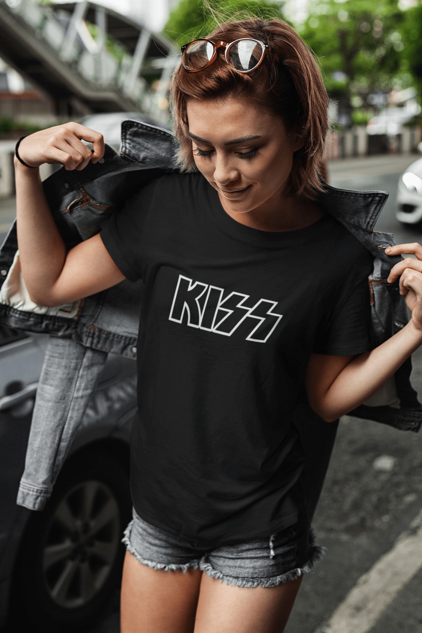 t-krekls ar apdruku “Kiss”, dāvana sievietei