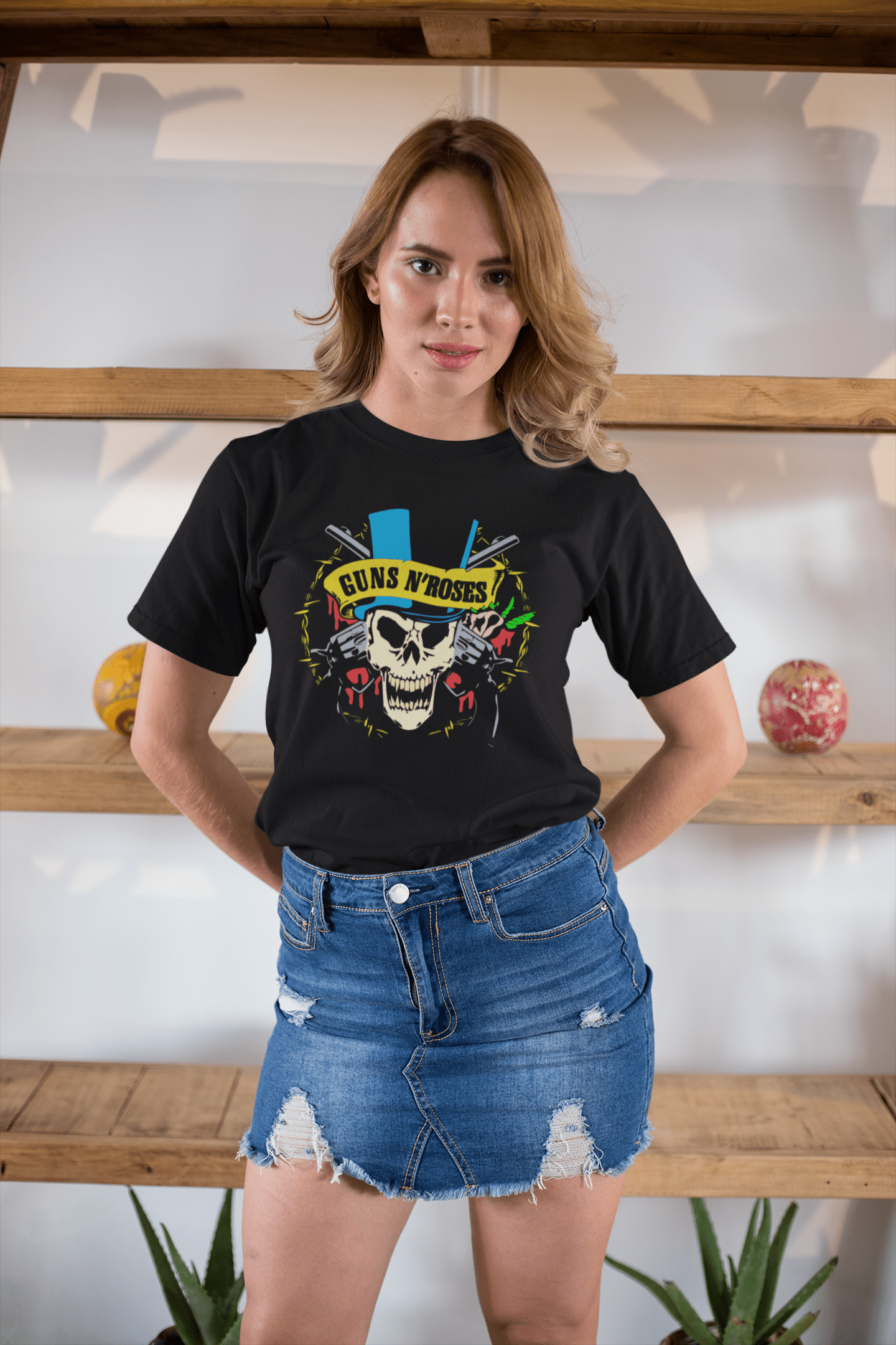 t-krekls ar apdruku “Guns N' Roses”, dāvana sievietei